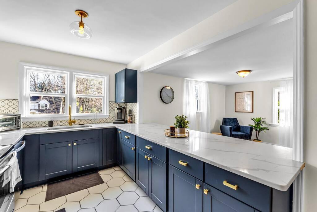 Villa Fully Renovated 4 Bed Buena Vista House Near Wfu Winston-Salem Esterno foto